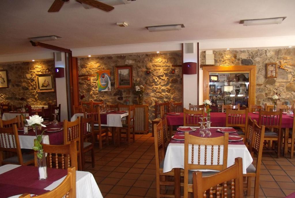 Hostal Nevandi Espinama Exteriér fotografie