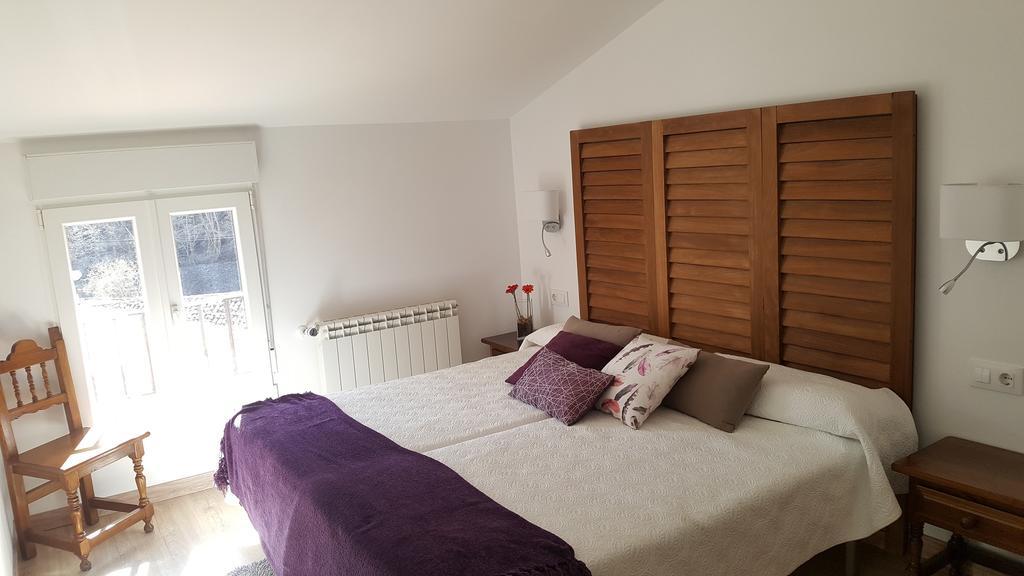 Hostal Nevandi Espinama Exteriér fotografie